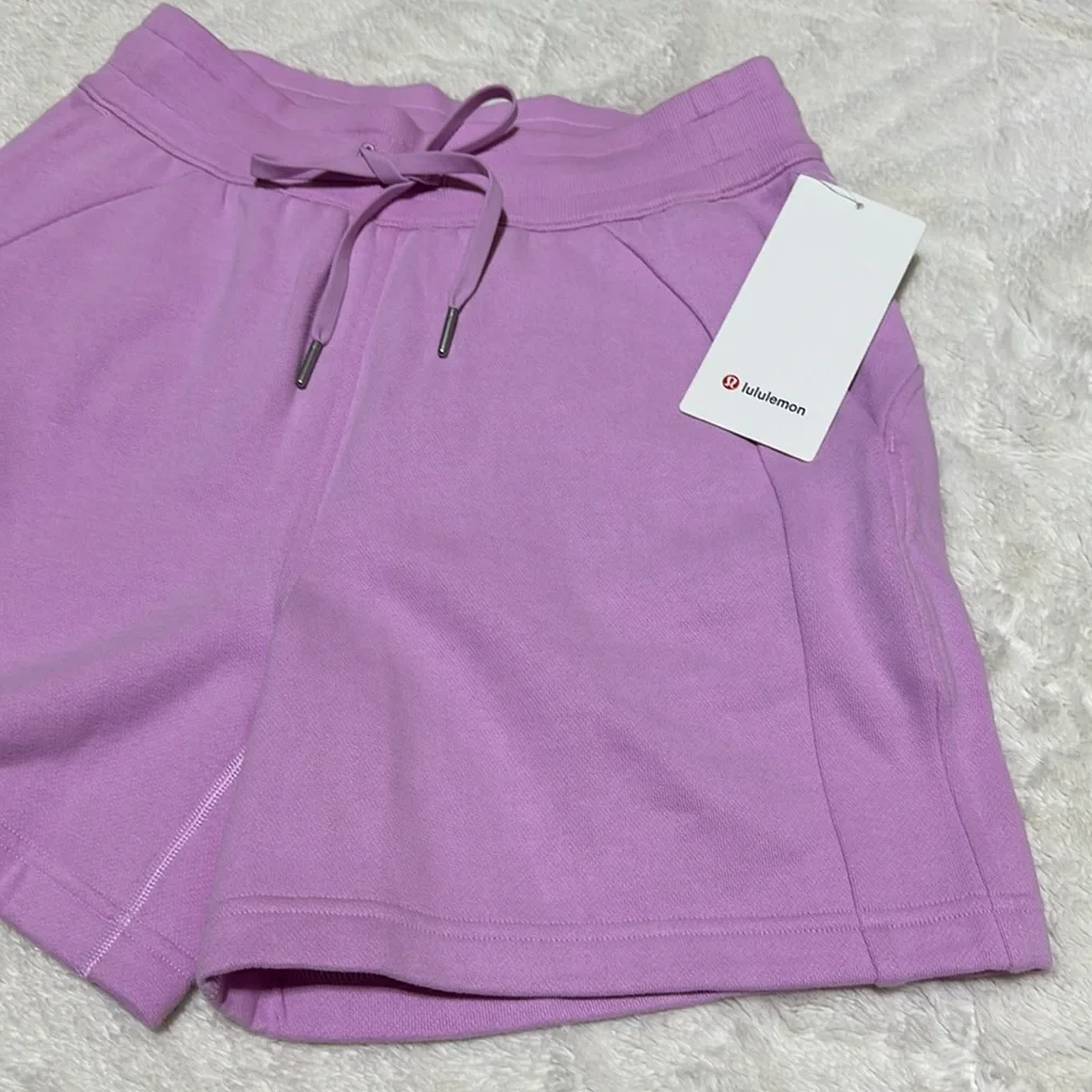 Lululemon | size 6 | scuba high rise shorts 5” - Picture 9 of 14